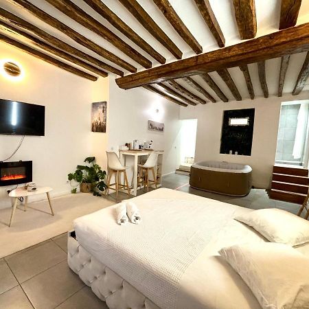 Logement Moderne Avec Jacuzzi Aubervilliers Exteriér fotografie