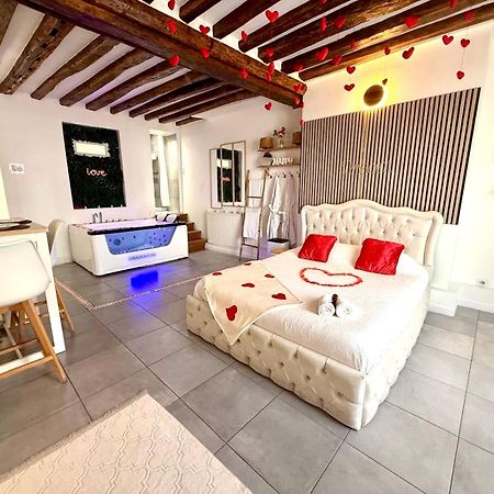 Logement Moderne Avec Jacuzzi Aubervilliers Exteriér fotografie